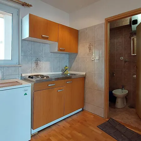 Apartment Dara *