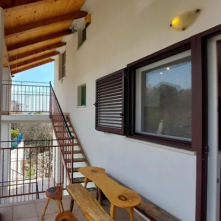Dara Apartment *