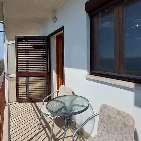Dara Apartman