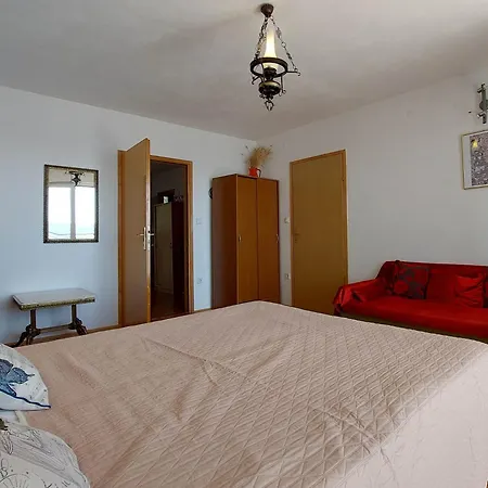 Dara Apartman *